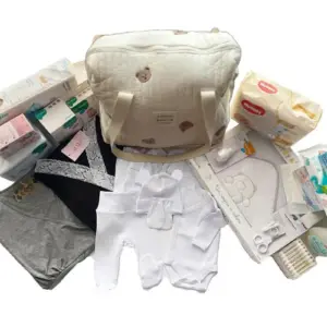 Mother and baby maternity bag, warmer seasons of the year, 27 or 28 pieces